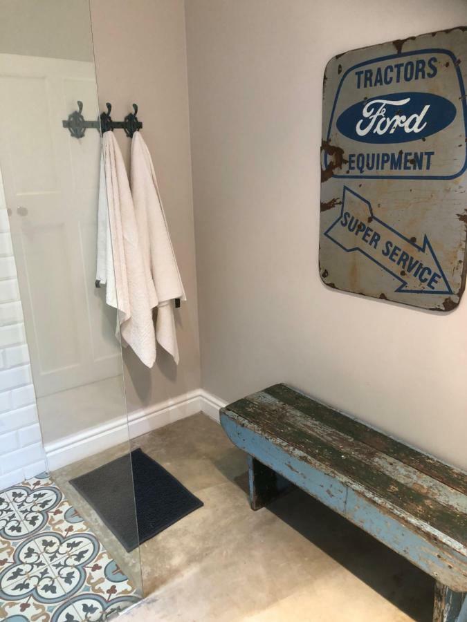 Villa Lavender Trout Guest Farm Nottingham Road Esterno foto